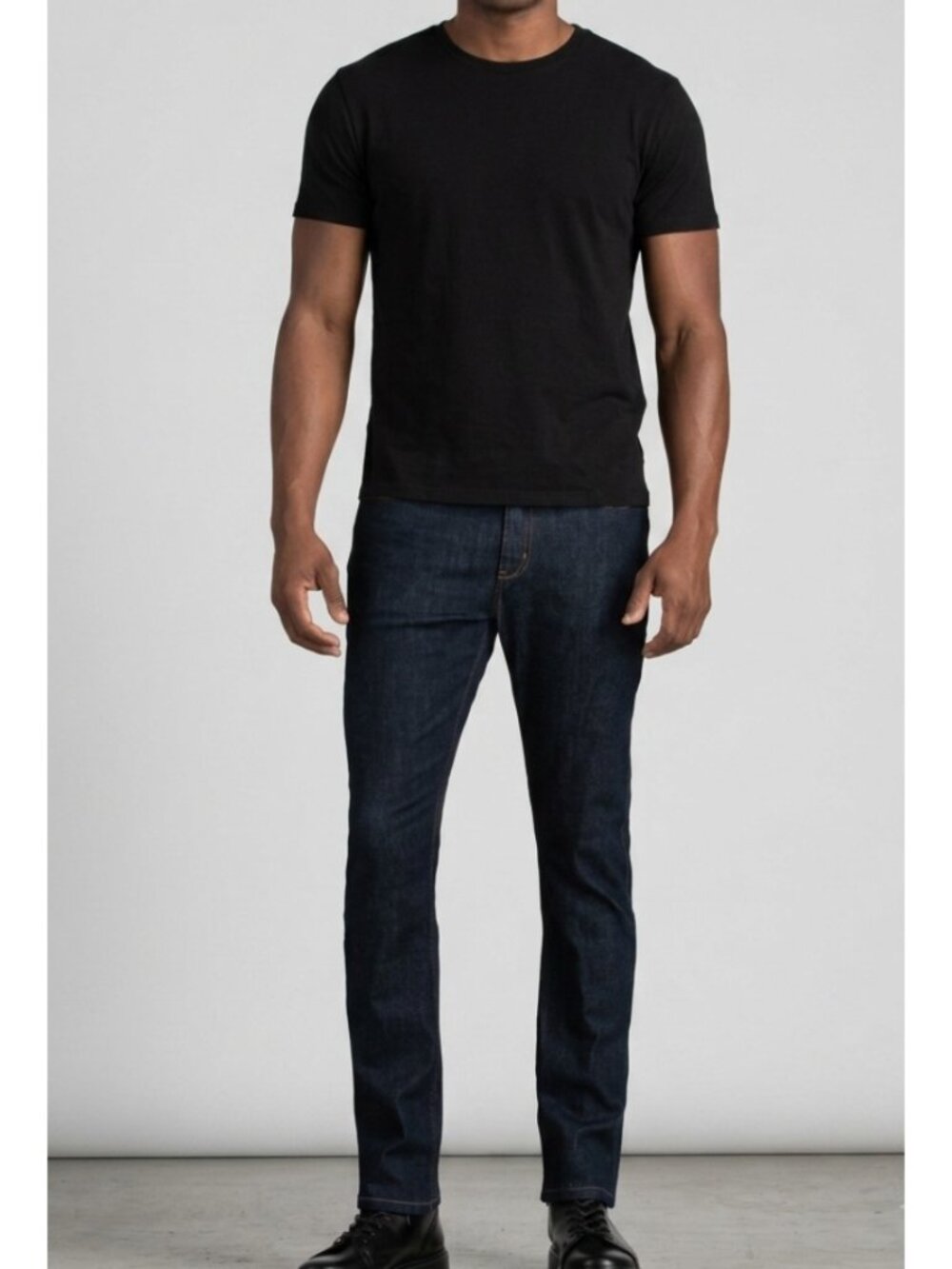 DU/ER Men's Performance Denim Relaxed Taper - Heritage Rinse | Size 31 x 32